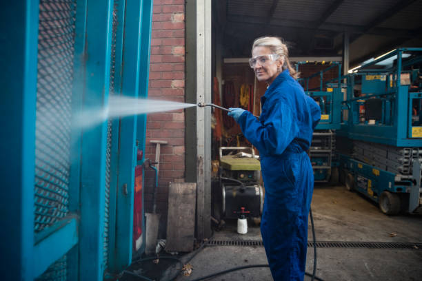 Best Concrete Pressure Washing  in Fort Meade, FL